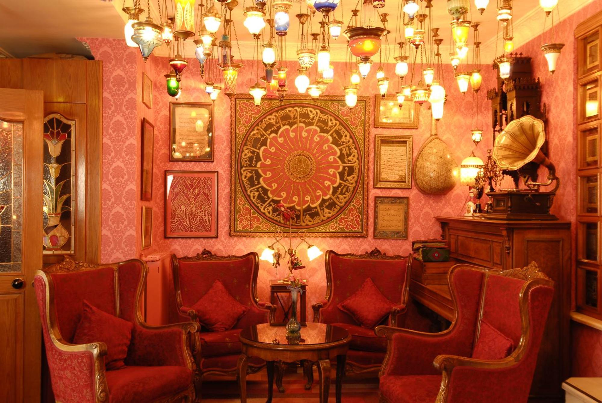 Kybele Istambul
