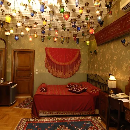 Kybele Hotel Istanbul Exterior photo